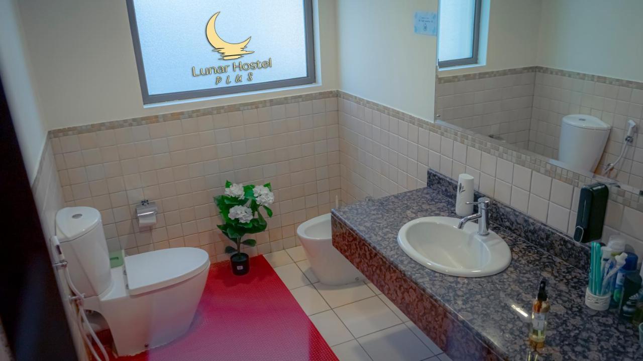 Lunar Hostel Plus Ντουμπάι Εξωτερικό φωτογραφία