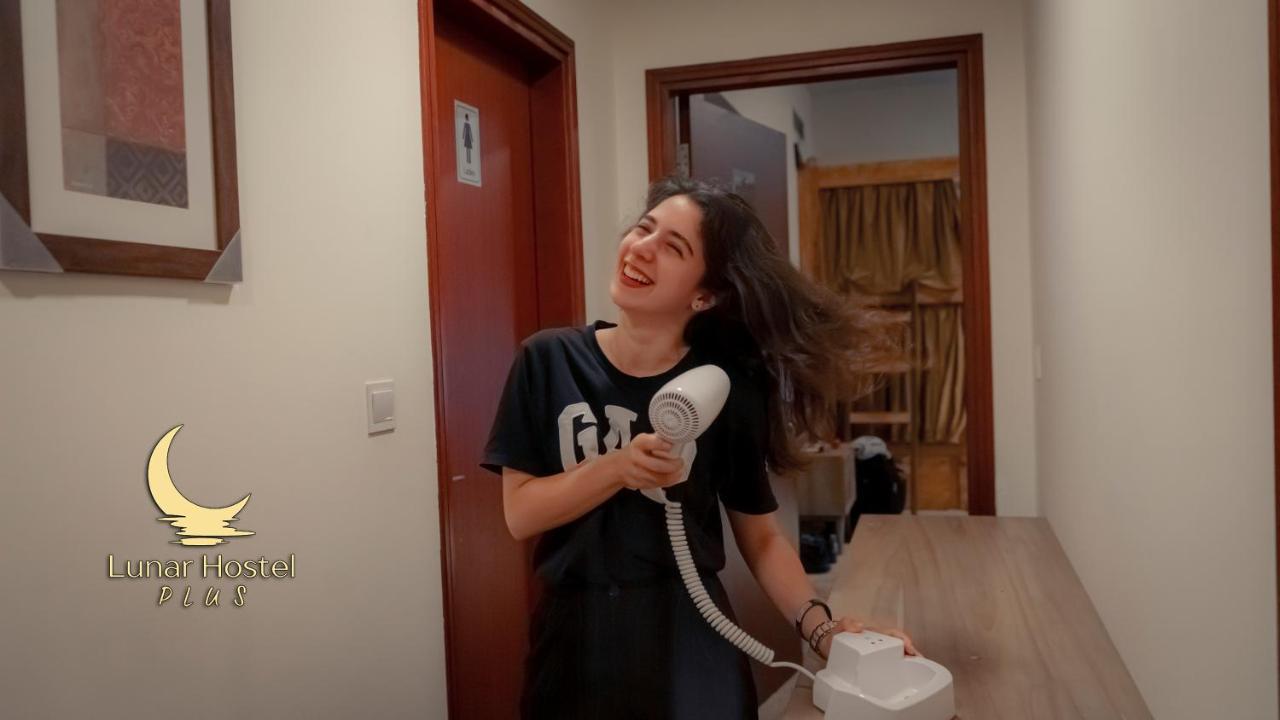 Lunar Hostel Plus Ντουμπάι Εξωτερικό φωτογραφία