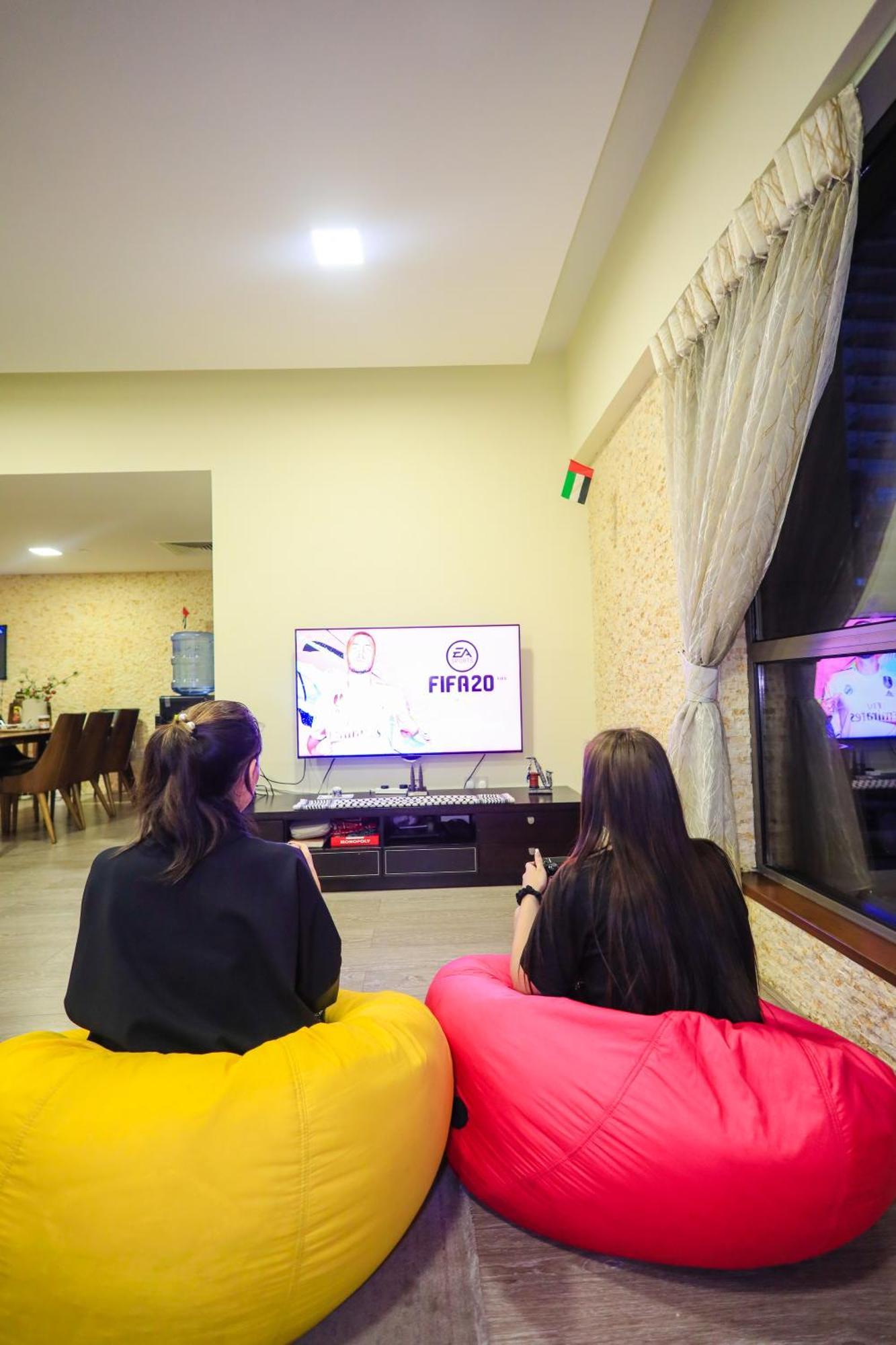 Lunar Hostel Plus Ντουμπάι Εξωτερικό φωτογραφία